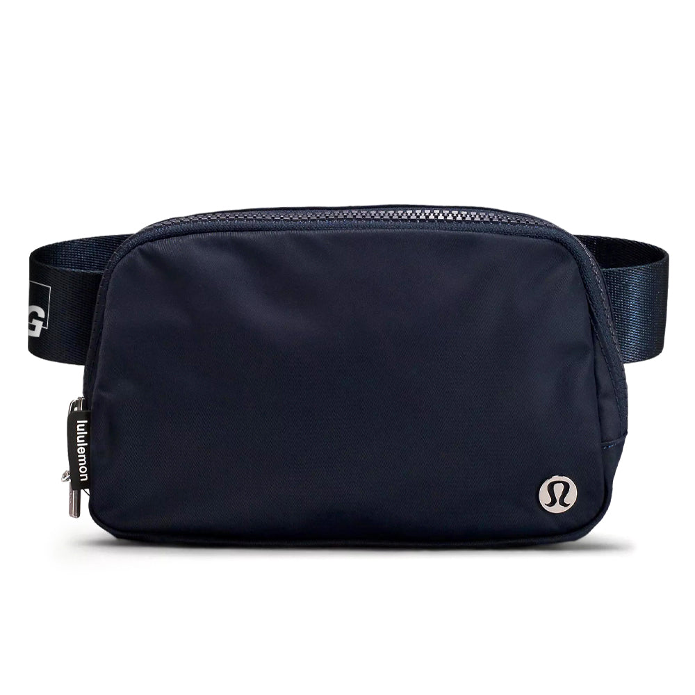 Everywhere Belt Bag Navy - 1L